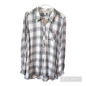 DB established 1962 plaid flannel shirt with lace crochet back detail size 1X